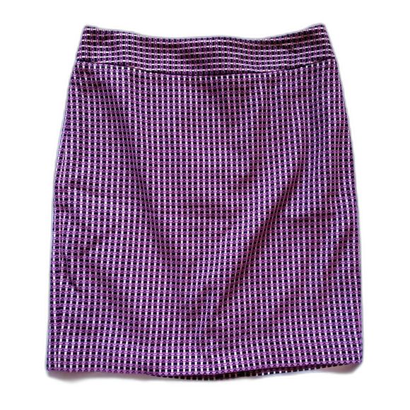 NWT Ann Taylor Tweed Pink Purple Black Pencil Skirt 6P Petite - Picture 1 of 11